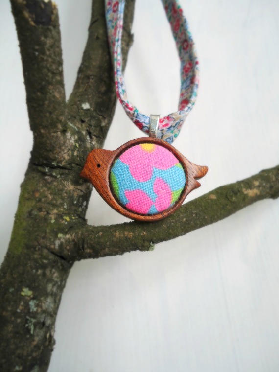 modflowers: bird pendant pink bright 