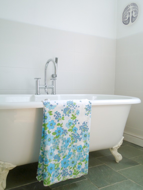 modflowers: bath and blue floral fabric