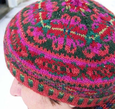 modflowers: knitted tam o'shanter by lisa kay knits