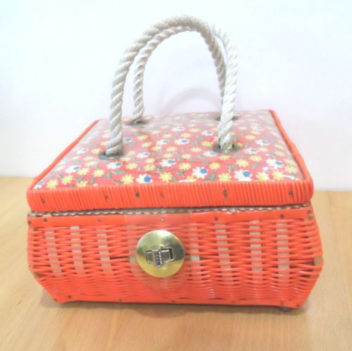 modflowers: vintage sewing basket