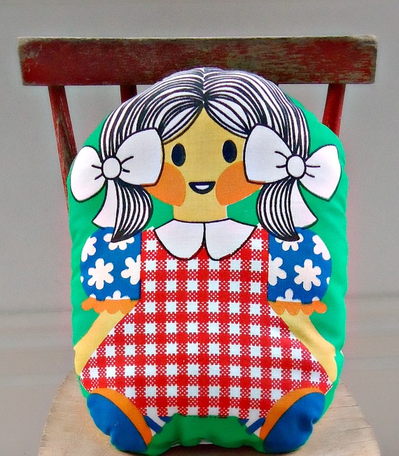 modflowers: vintage fabric dolly cushion