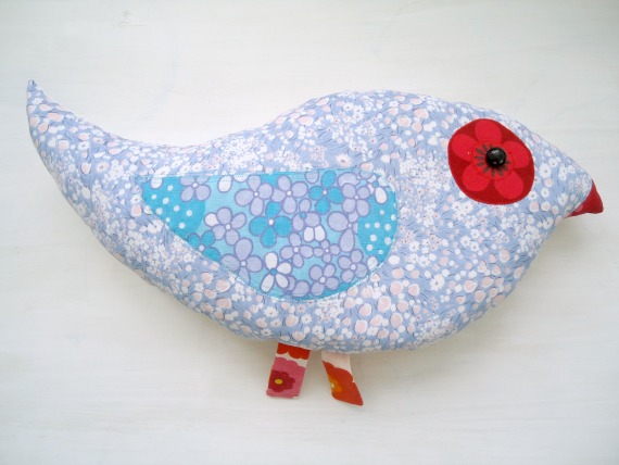 modflowers: red-eyed tweetie cushion