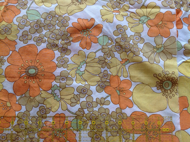 modflowers: vintage sheet fat quarter swap entrant!