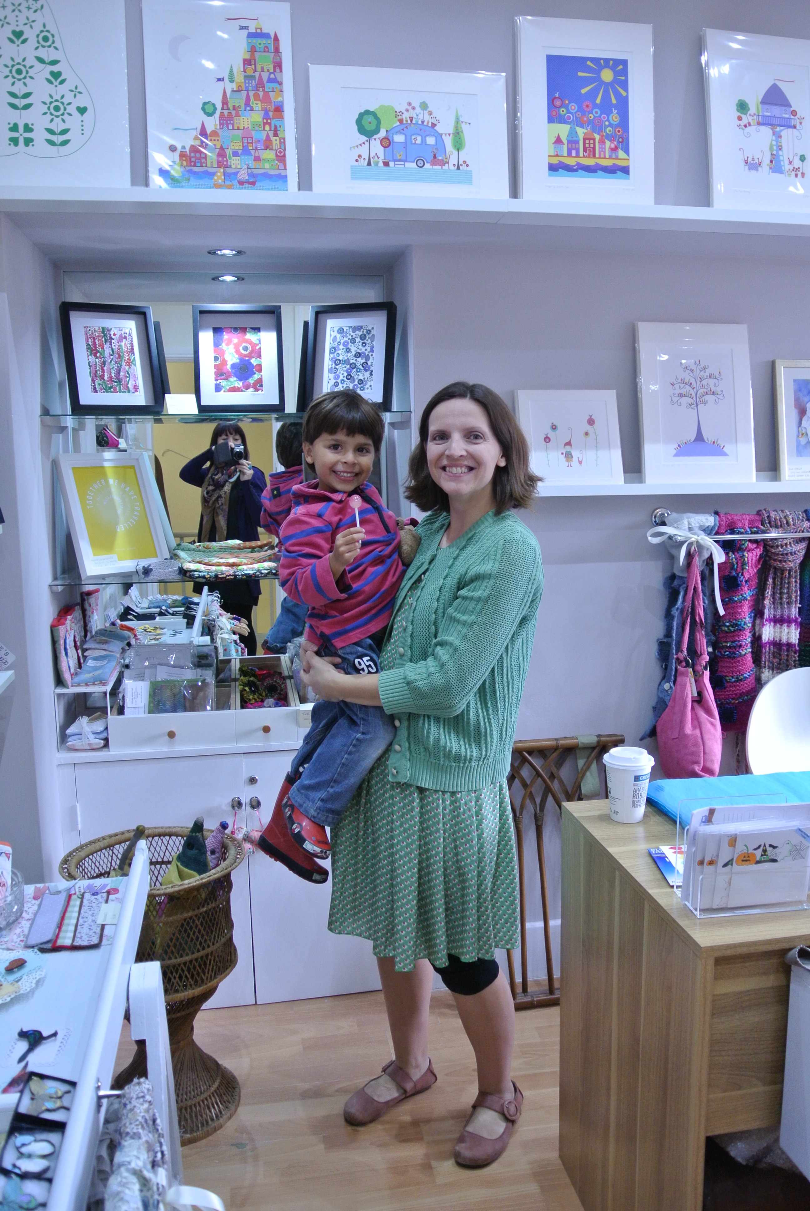 modflowers: Kate Kumar in her shop, Locally Produced for You