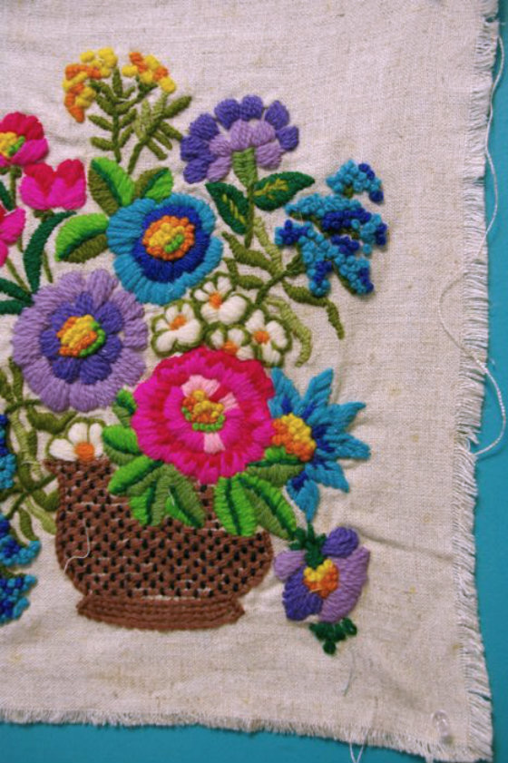 modflowers: floral embroidery