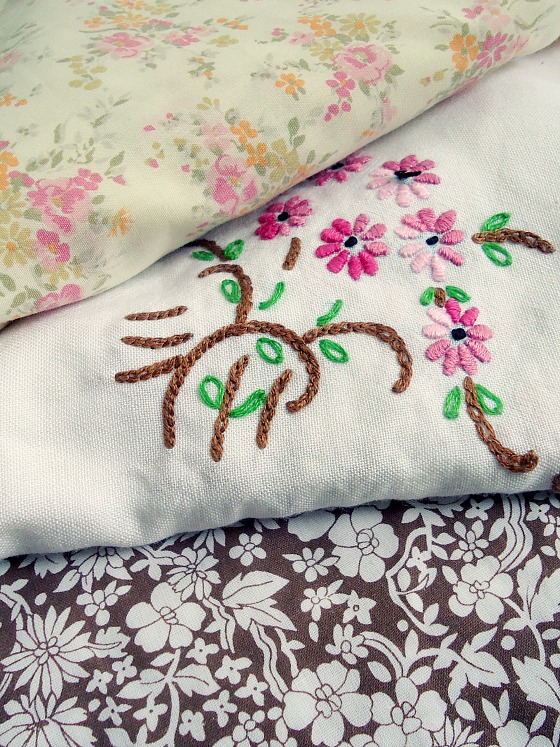 modflowers: vintage fabrics