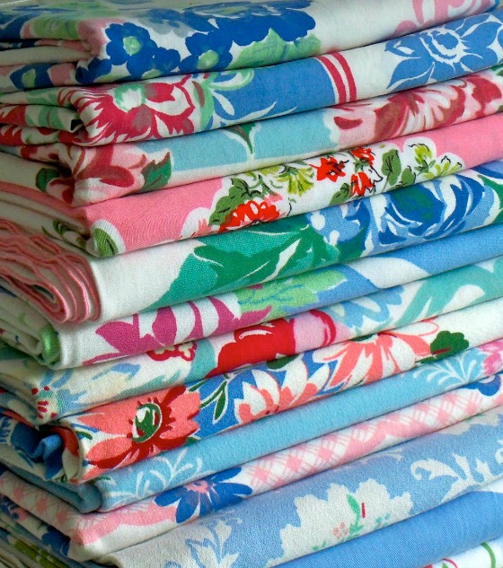 modflowers: vintage tablecloths