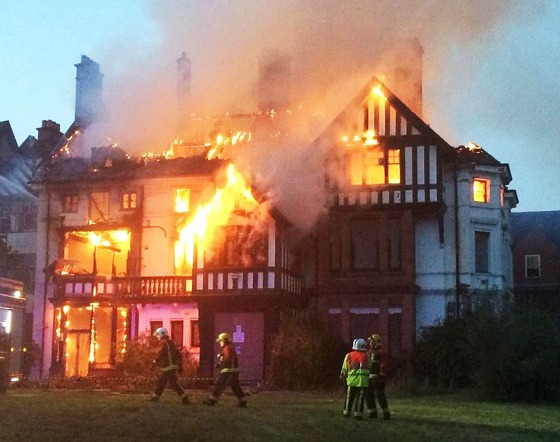 Manor House fire