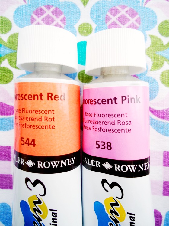 modflowers: acrylic paints