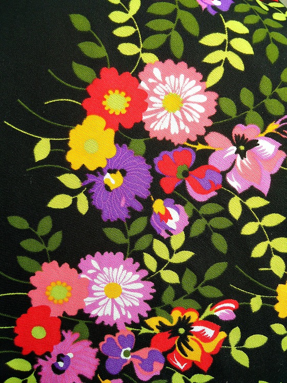 modflowers: crimplene frock fabric