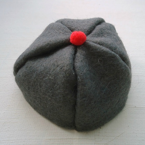 modflowers: felt dolly hat