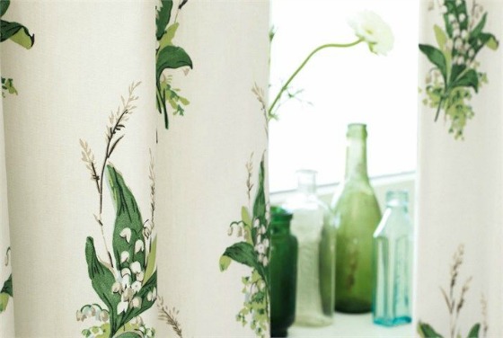 modflowers: Sanderson curtains in Muguet fabric