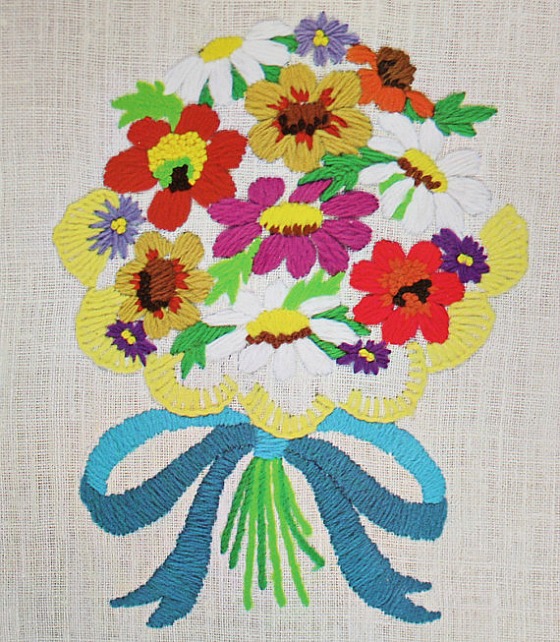 modflowers: vintage crewel embroidery