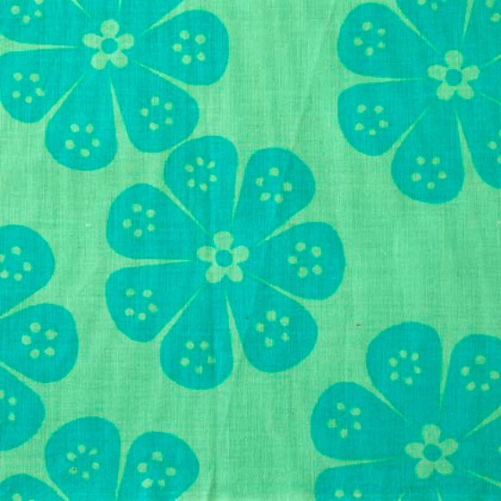 modflowers: vintage Finnish cotton by Raili Konttinen, 1967-69