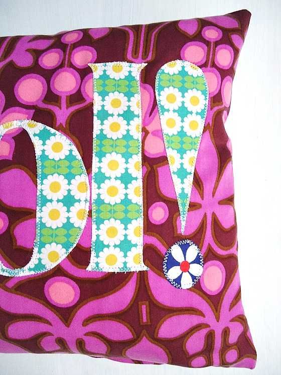 modflowers: cool appliqué cushion