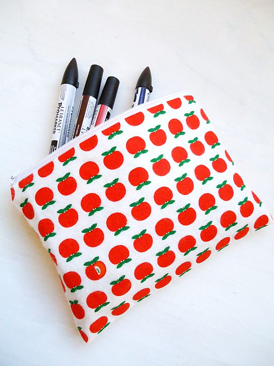 modflowers: pencil case