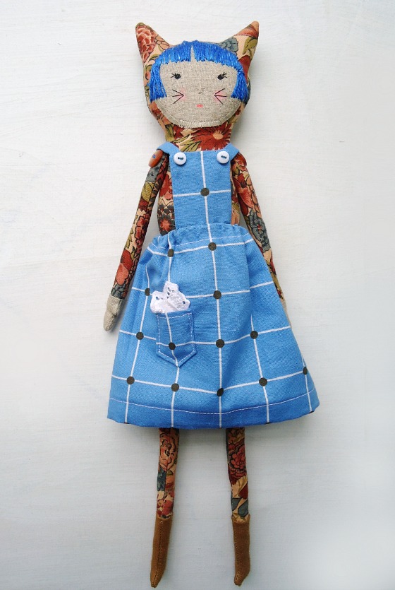 vintage Liberty fabric dolls by modflowers