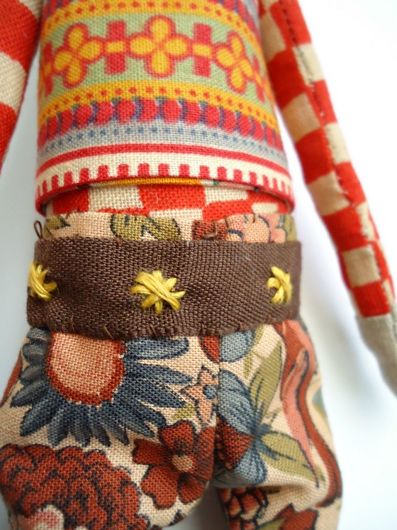 modflowers: liberty doll with embroidered belt