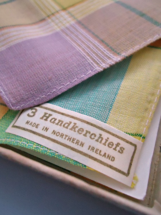 modflowers: vintage hankies label