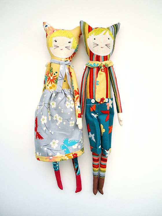 modflowers: gang of four: dolls in Sarah Campbell's Sea Holly fabrics