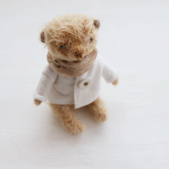 teddy togs: Dudley, a miniature bear by modflowers